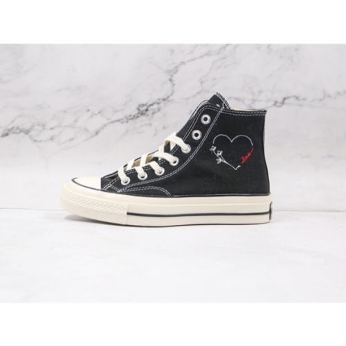 Converse Chuck Taylor All-Star Embroidered Hearts (W) A01602C