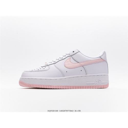 Women's Nike Air Force 1' 07