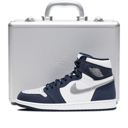 Air Jordan 1 Retro High co.JP ??Midnight Navy?? Suitcase Special Box DB5877-100